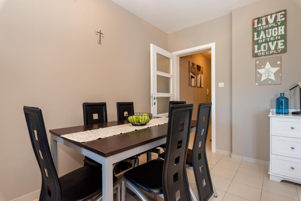 Apartment Cami -Stylish Apartment With A Beautiful Seaview ラバック エクステリア 写真
