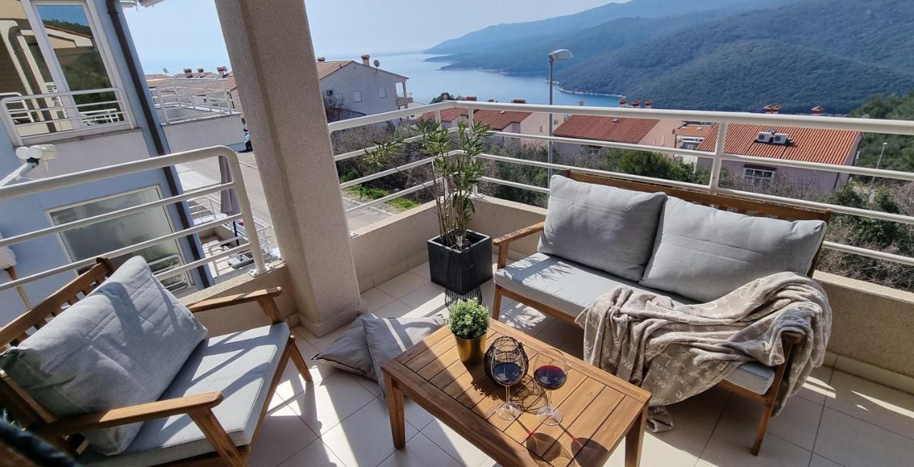 Apartment Cami -Stylish Apartment With A Beautiful Seaview ラバック エクステリア 写真