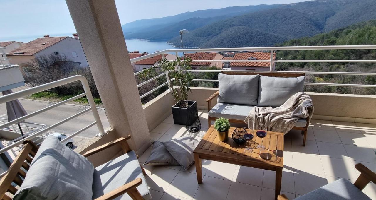 Apartment Cami -Stylish Apartment With A Beautiful Seaview ラバック エクステリア 写真