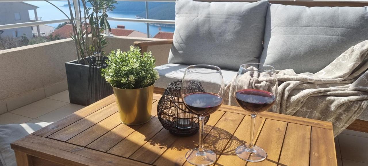 Apartment Cami -Stylish Apartment With A Beautiful Seaview ラバック エクステリア 写真